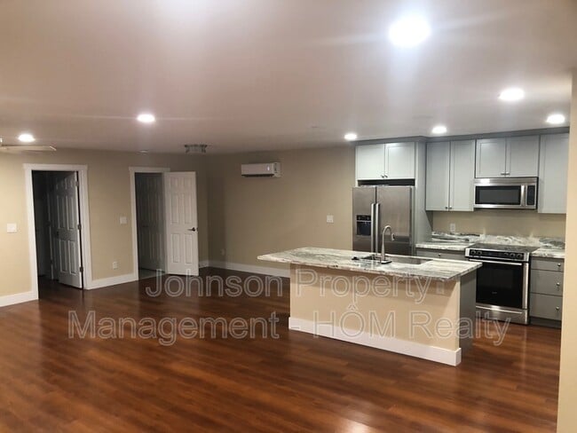 Building Photo - 2430 Telluride Dr