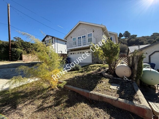 Foto del edificio - 43328 Lookabout Rd