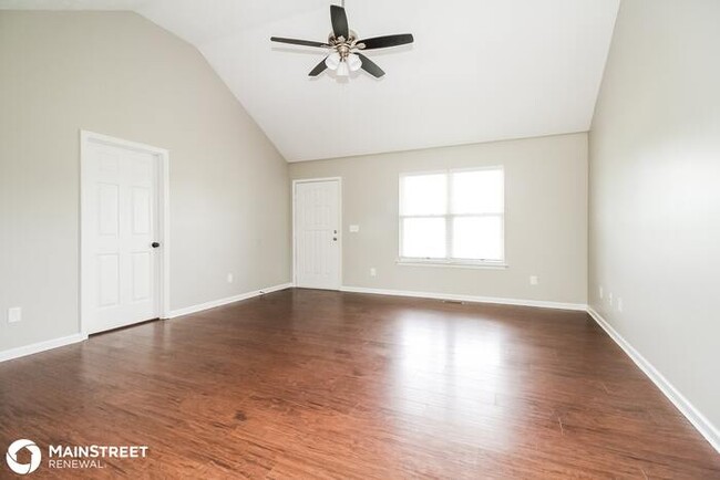 Foto del edificio - 220 Jonathan Way, Murfreesboro, TN 37127