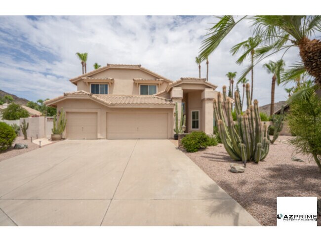 Foto del edificio - Discover your Dream Oasis in this 4/3 Phoe...