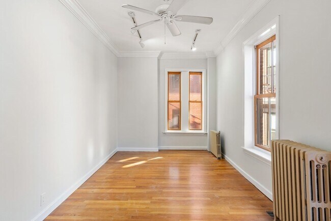 Foto del edificio - 17 Cazenove St