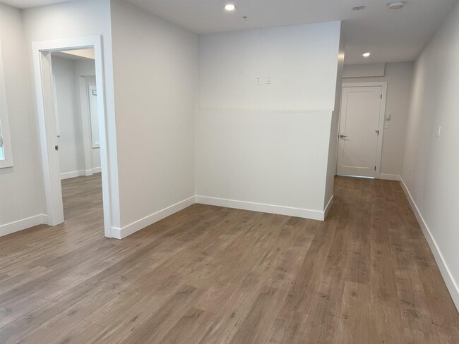Building Photo - 12317 Beecher St