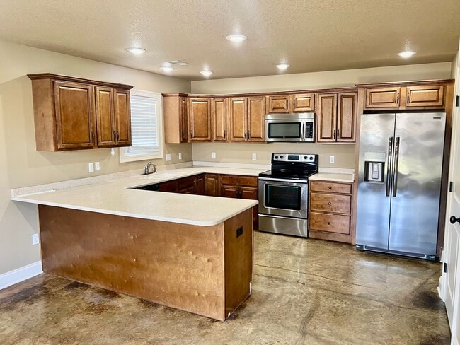 Building Photo - 6057 Beaver Creek Ln