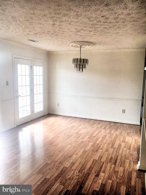 Foto del edificio - 2145 Wainwright Ct