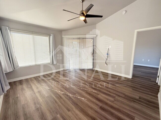 Foto del edificio - 4848 N 36th St