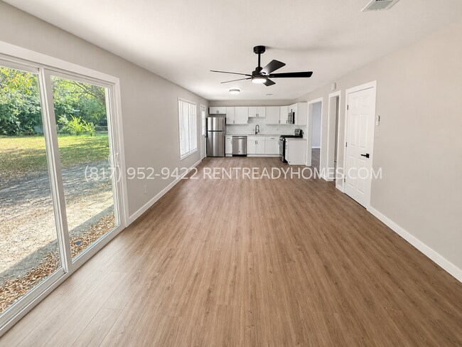 Building Photo - 3733 Columbine Dr