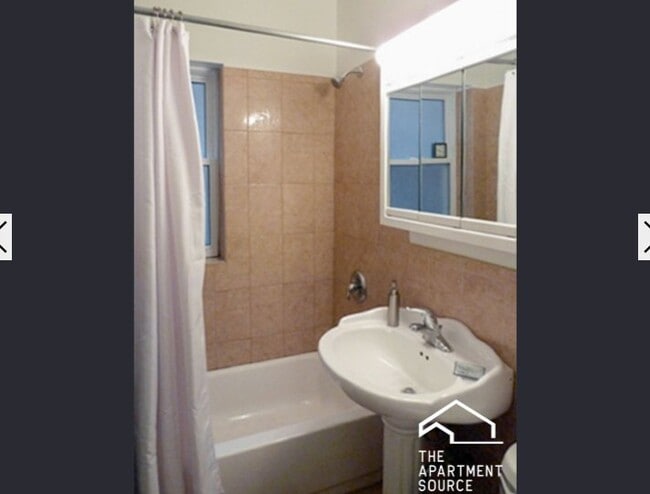 Photo - 5208 N Damen Ave Apartment