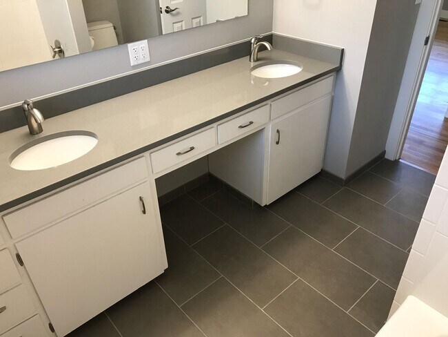 Foto del edificio - 1412 Patton St