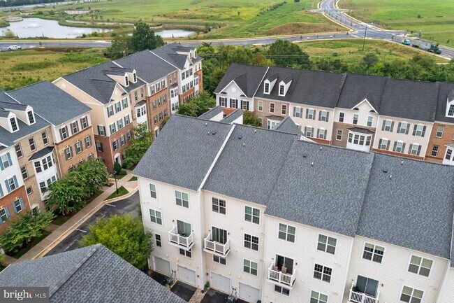 Building Photo - 22358 Concord Station Terrace