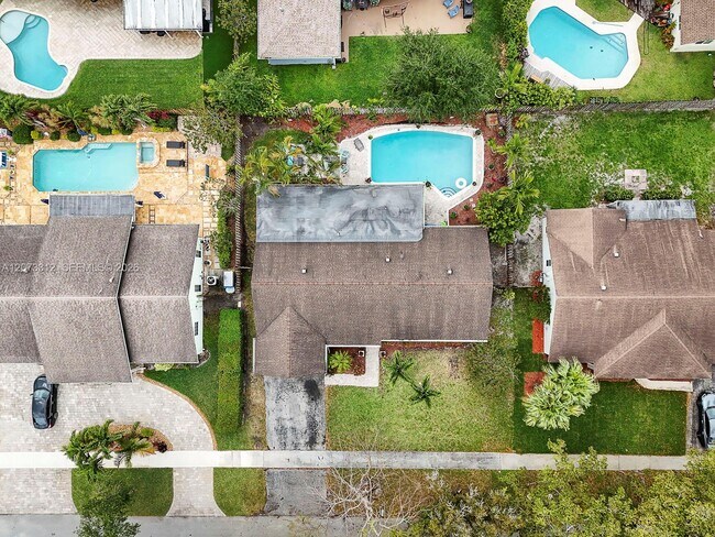 Foto del edificio - 5009 SW 104th Ave