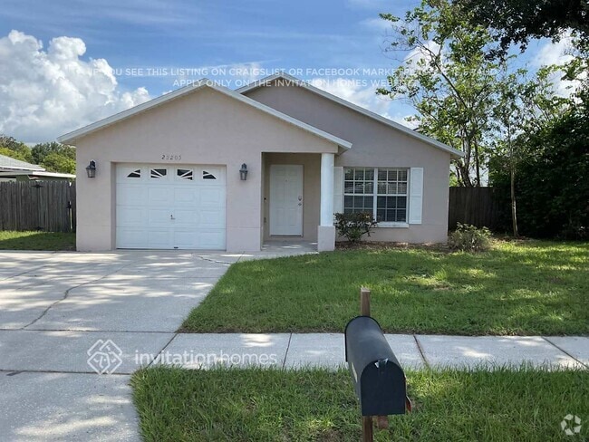 Building Photo - 22205 Breaker Point Ln