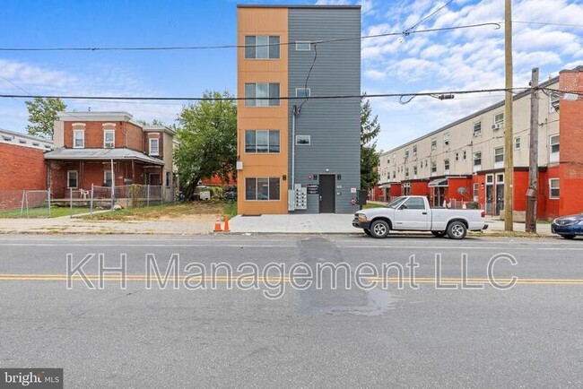 Photo - 5436 Vine St Apartment