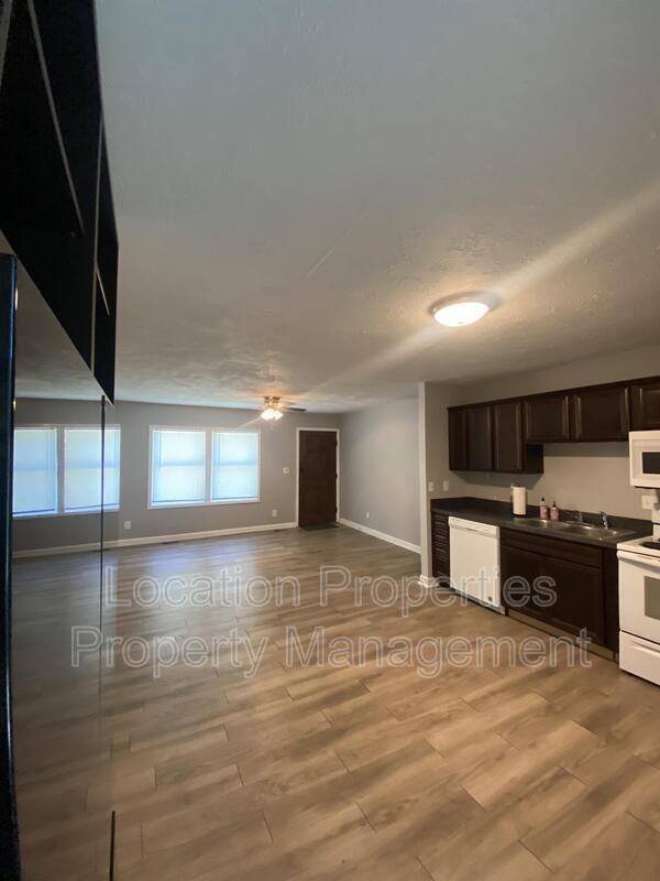 Foto del edificio - 1207 E 19th St
