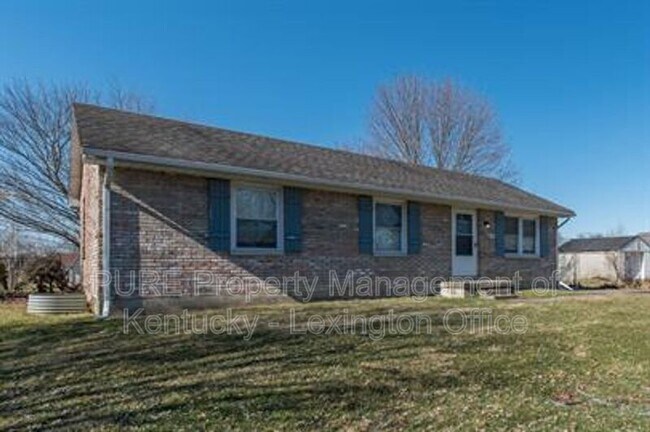 Building Photo - 3705 Claredon Dr