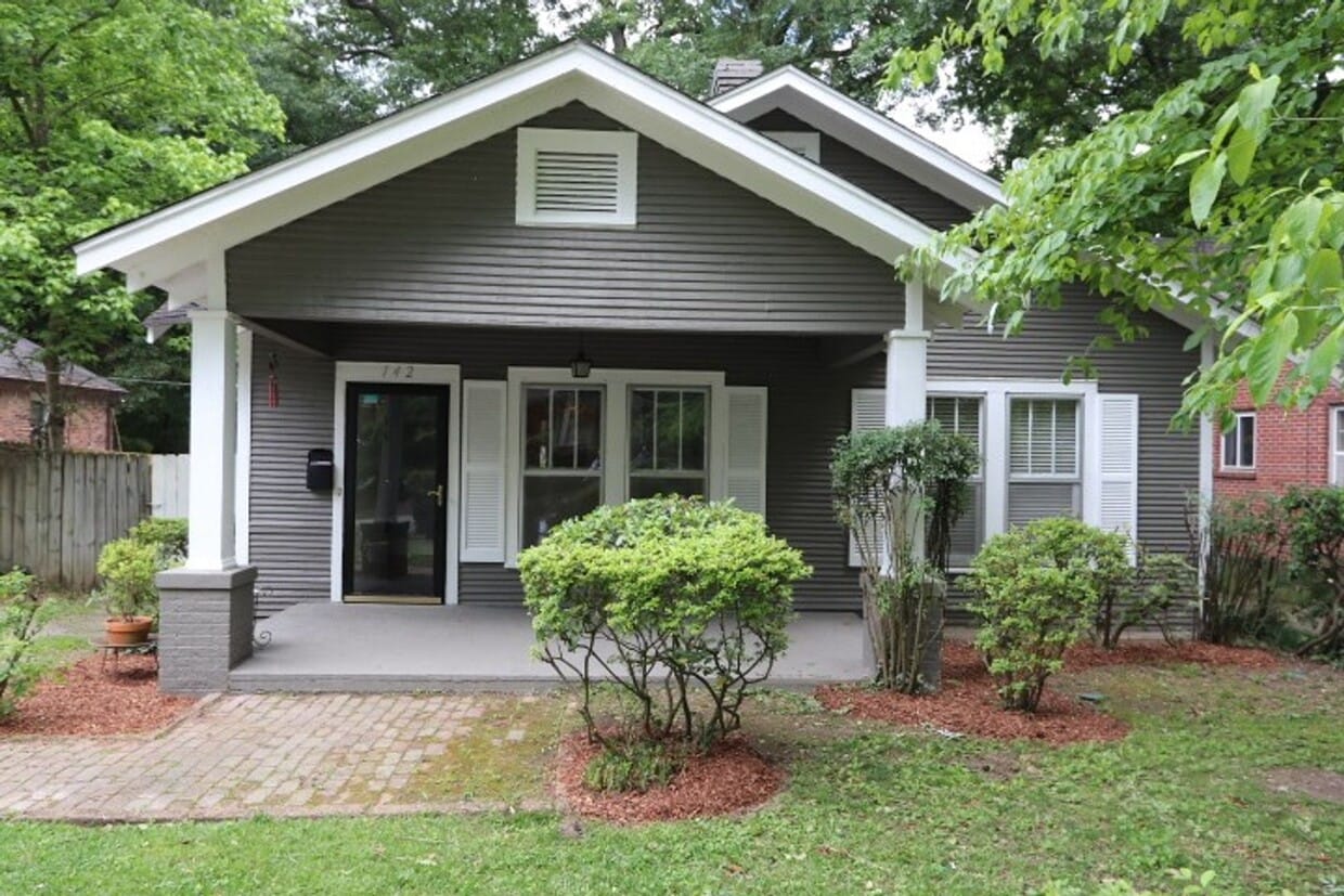 Primary Photo - CENTRAL GARDENS BUNGALOW