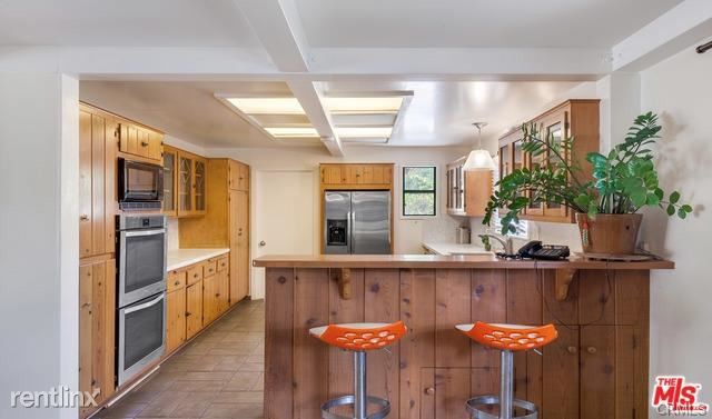 Foto del edificio - 4 br, 2 bath House - 6570 Zumirez Dr