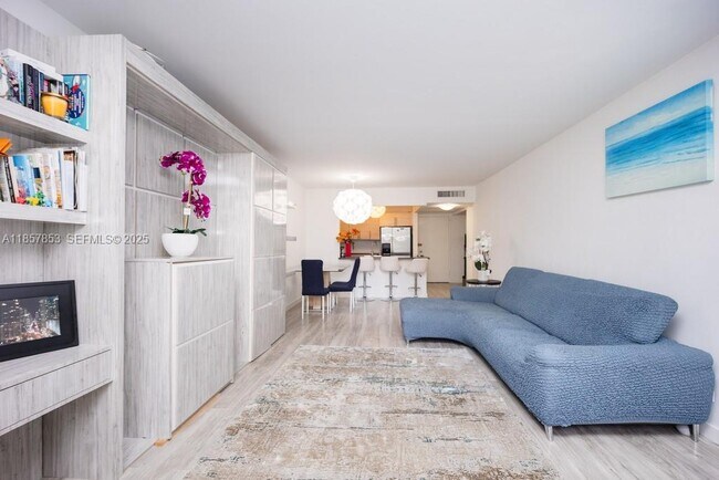 Foto del edificio - 501 Three Islands Boulevard