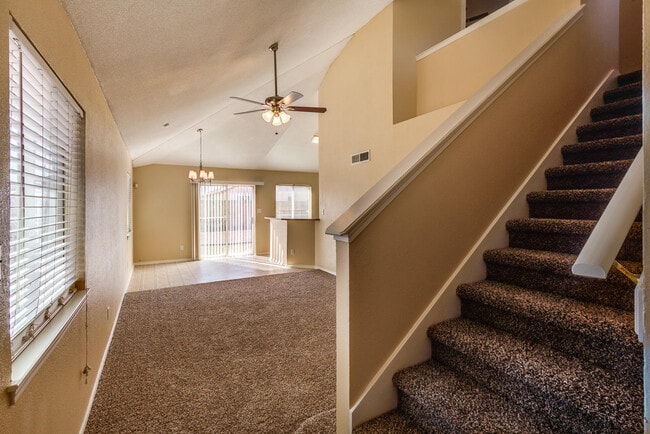 Building Photo - 3445 Tierra Ruby Dr