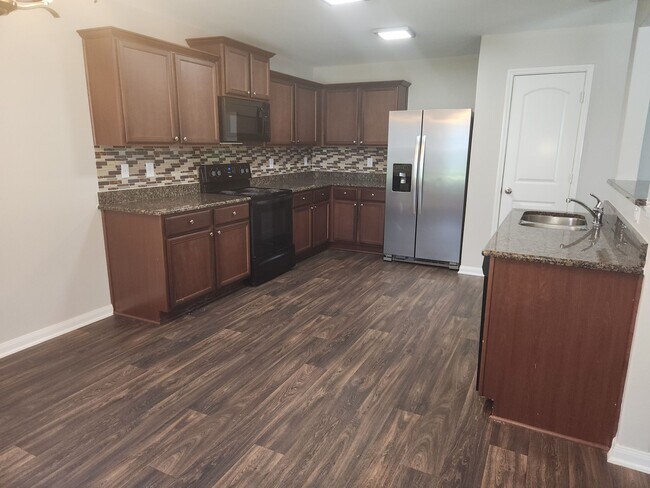 Building Photo - 2218 Regatta Ln