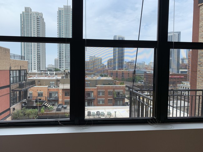 Foto del edificio - 226 N Clinton St