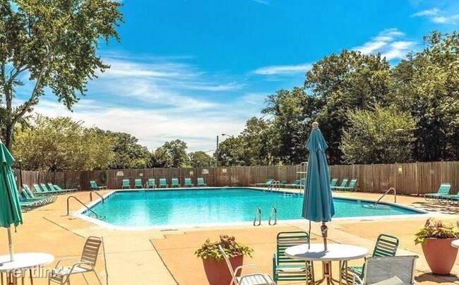 2 br, 2 bath Condo - Park Place Apartments photo'