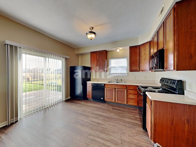 Foto del edificio - 5811 Outer Bank Rd