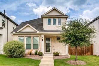 Building Photo - 10950 Downy Cup Dr