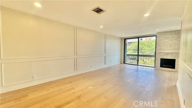Foto del edificio - 1735 N Fuller Ave
