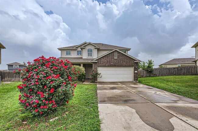 Building Photo - 131 Lavaca Loop
