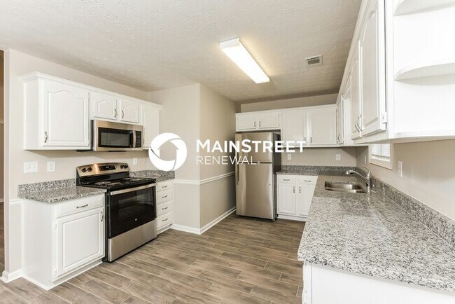 Building Photo - 3 Bedroom Pet-Friendly Home in COVINGTON, GA with Main Street Renewal