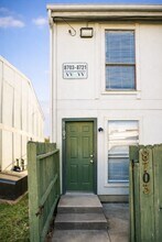 Building Photo - 8703 Victorian Village Dr