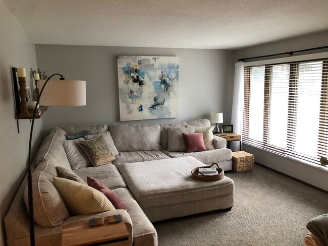 Living room - 56 Arbury Dr