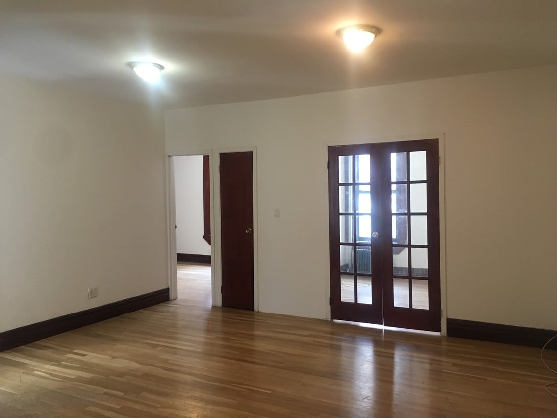Primary Photo - 1391 Madison Ave