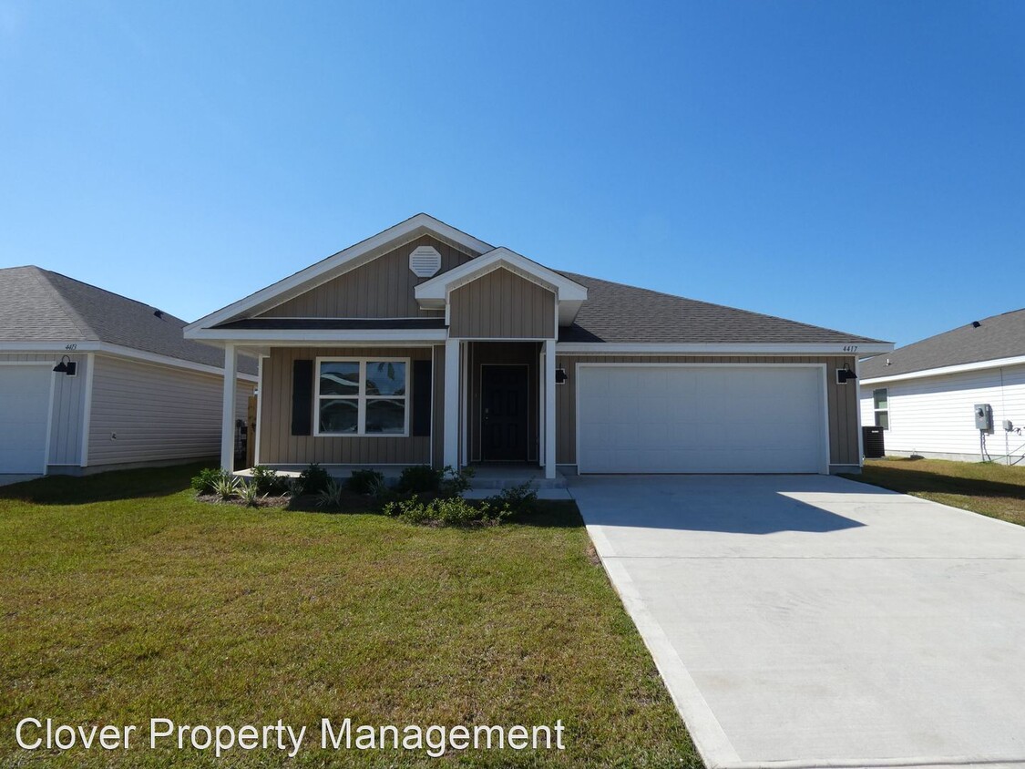 4 br, 2 bath House 4417 Redbay Court House Rental in Milton, FL Apartments