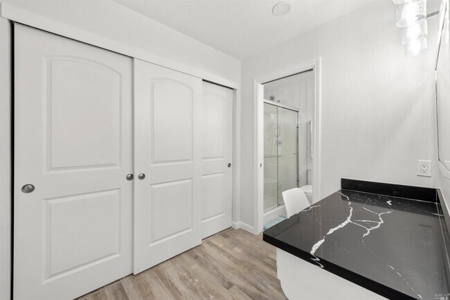 Foto del edificio - 2561 Darroch Ct