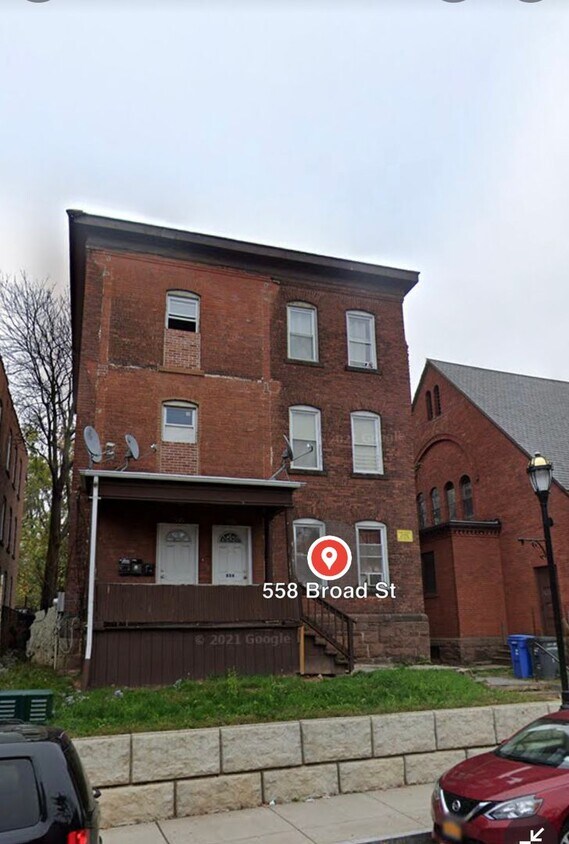Primary Photo - 556 - 558 Broad Street