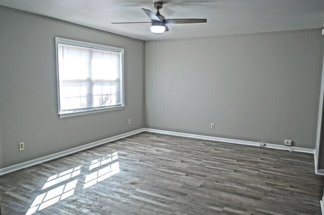 Building Photo - 2222 Wimberly Rd NW