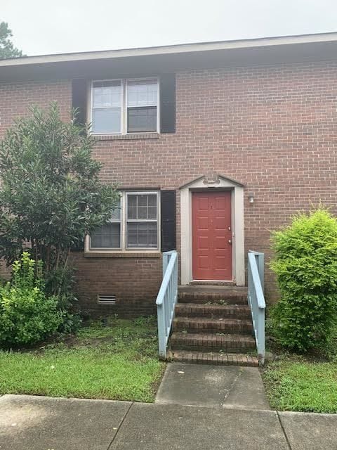 Building Photo - 132 Oakmont Dr