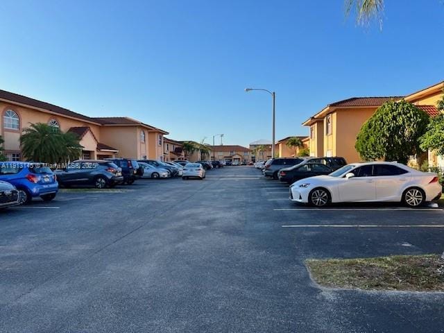 Foto del edificio - 3375 W 76th St