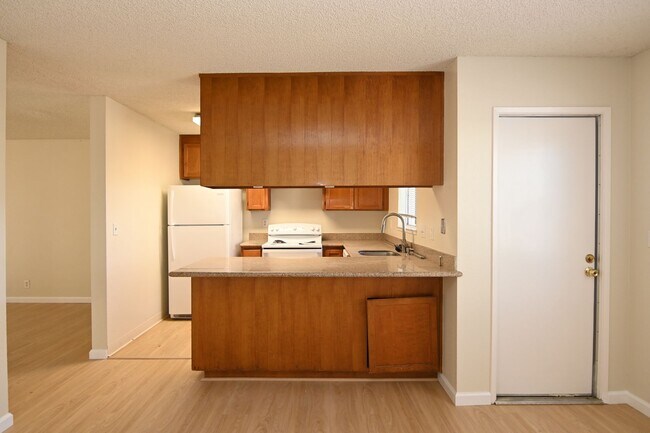 Foto del edificio - 3850 Meeks Terrace