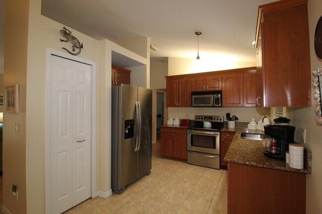 Foto del edificio - 5300 Seagrape Dr