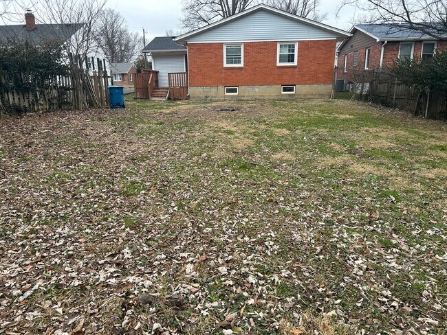 Foto del edificio - 1404 Logan St