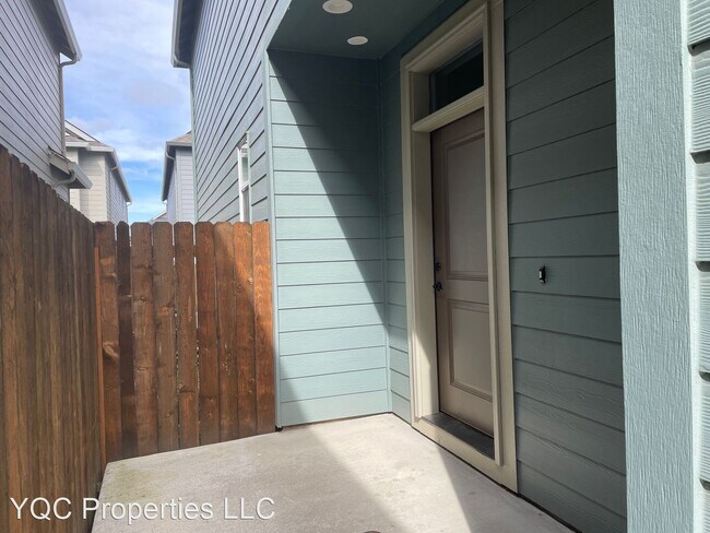 Foto del edificio - 3 br, 2.5 bath House - 7039 S Ridge Way