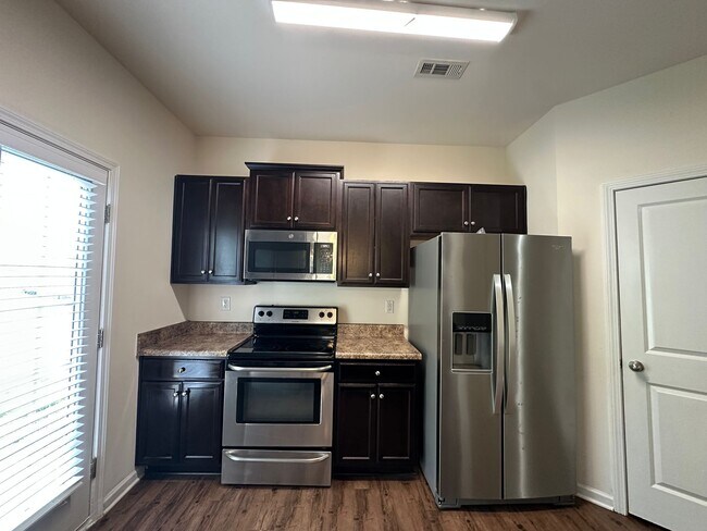 Foto del edificio - 8957 Bradstreet Commons Way