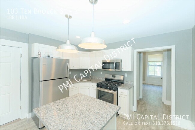 Building Photo - 103 Ten Broeck St