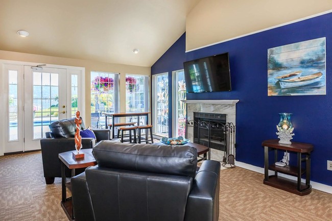 Remodeled Cabana - Sammamish Beach Club