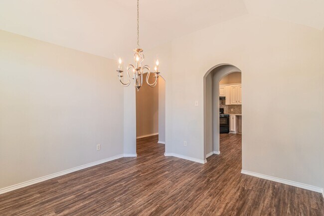 Building Photo - 16523 Brightling Ln