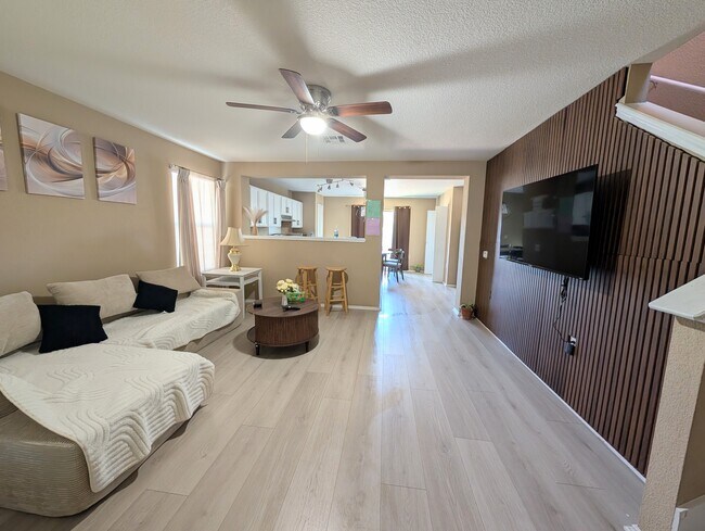 Foto del edificio - 5303 Viewpoint Dr