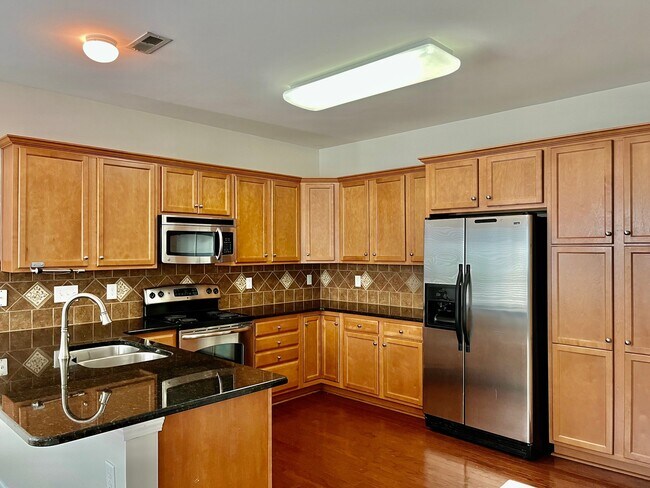 Foto del edificio - 1109 Somers Dr