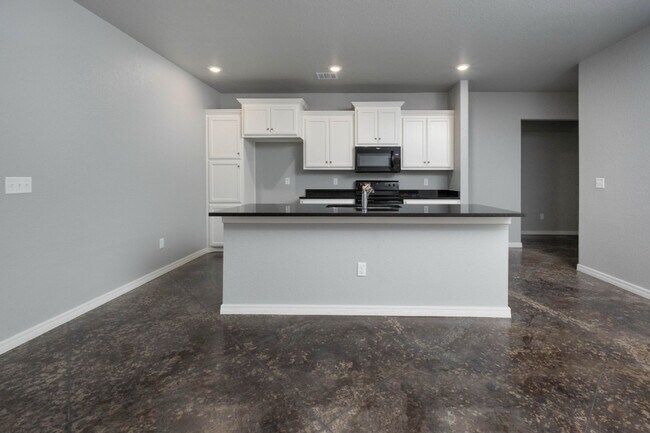 Building Photo - 6703 Star Ln